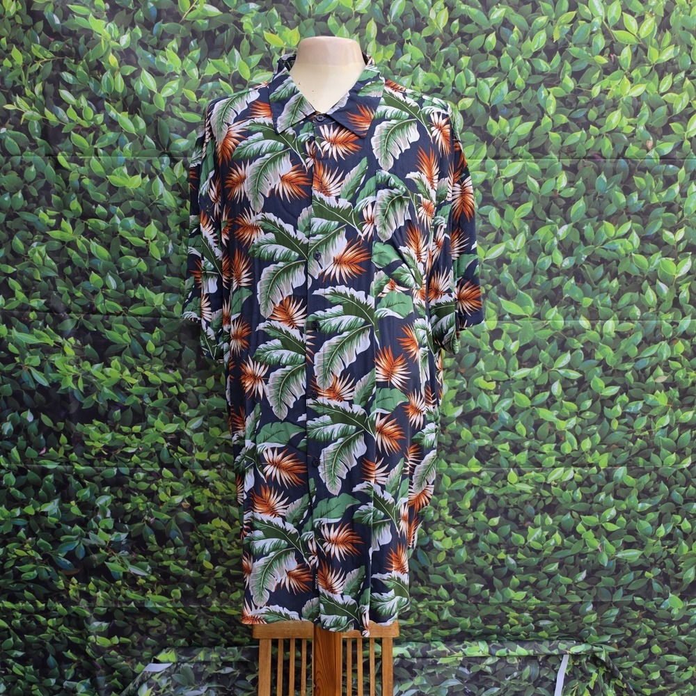Molokai Surf Co Hawaiian Camp Shirt Men's 2XL Tropical Floral Button Front Aloha